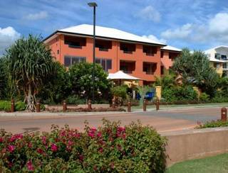 Kacy's Bargara